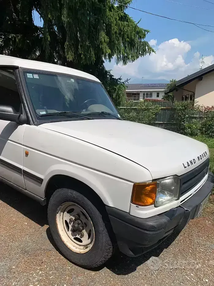 Usata Land Rover Discovery 113 CV (83 kW) 1997 Bianco SUV
