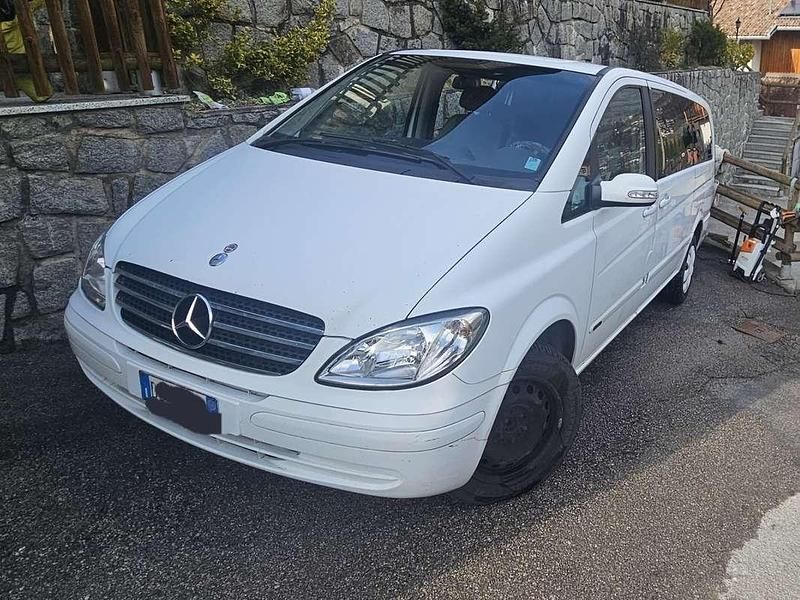 Usata Mercedes Viano 150 CV (110 kW) 2006 Monovolume
