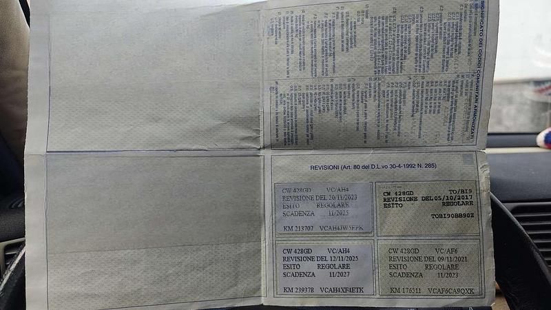 Usata 2005 Lancia Thesis Tre volumi | 3000 € (Ottimo prezzo) - Immagine 1/4