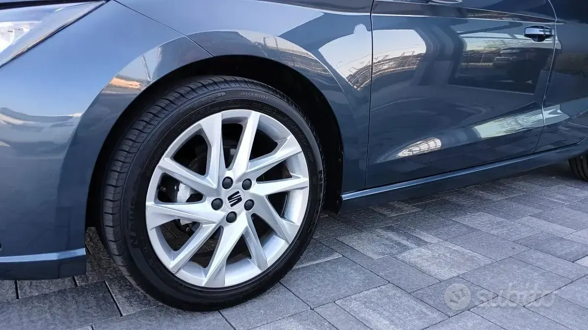 Usata Seat Ibiza FR 116 CV (85 kW) 2025 Nero Utilitaria