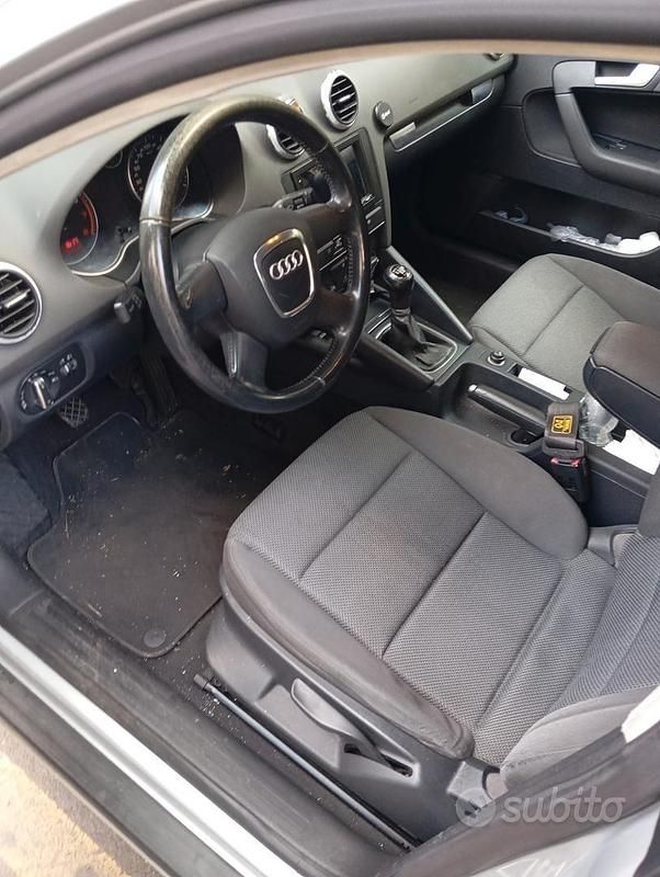 Usata Audi A3 102 CV (75 kW) 2009 Grigio Berlina