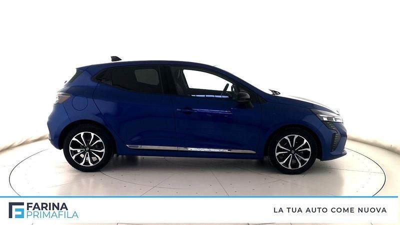 Usata Renault Clio V Techno 91 CV (66 kW) 2025 Blu Berlina