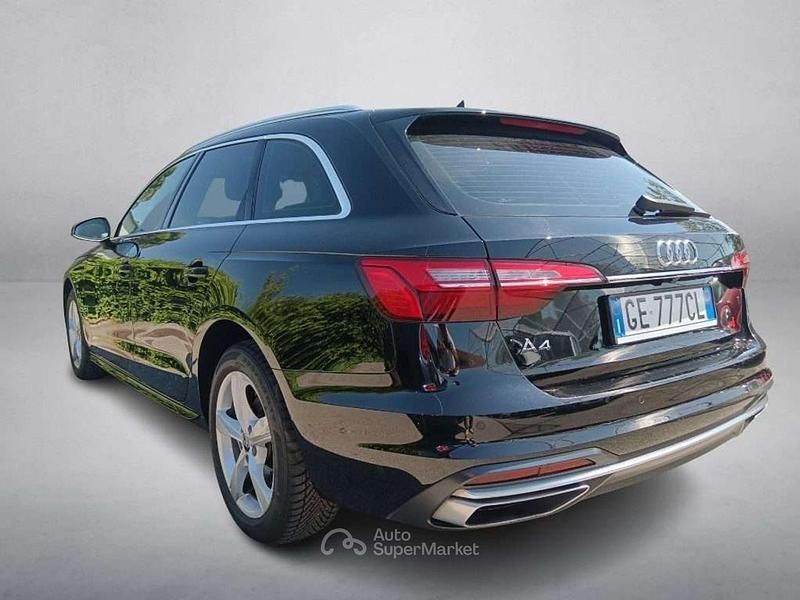 Begagnad Audi A4 Business 163 HK (119 kW) 2021 Svart Kombi