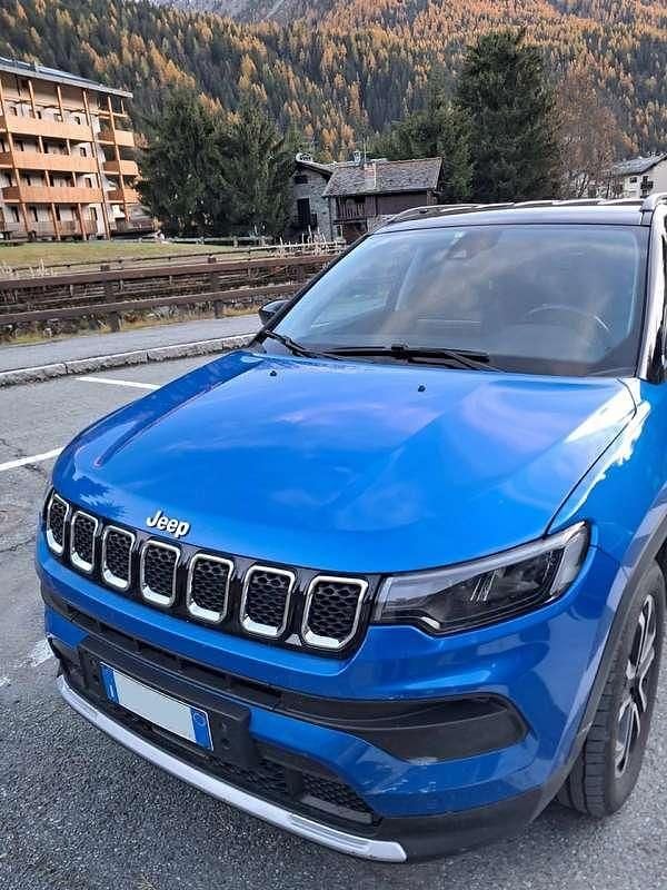 Usata Jeep Compass 179 CV (131 kW) 2021 Blu/azzurro SUV