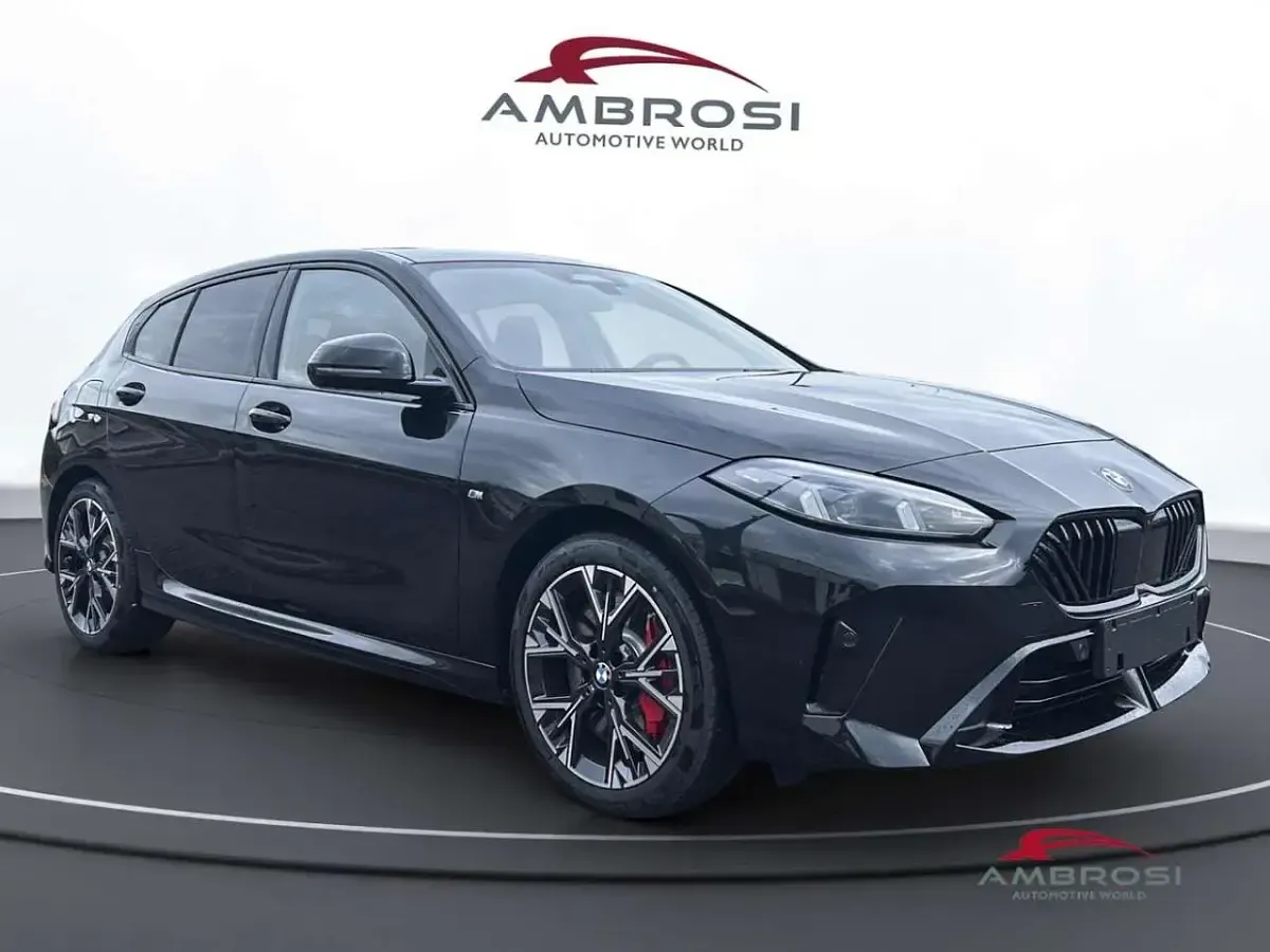 Nouvelle BMW 120 M Sport 163 ch (119 kW) 2025 Noir Citadine