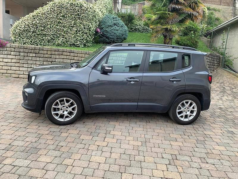 Grigio Usata 2021 Jeep Renegade SUV | 16.800 € (Buon prezzo) - Immagine 1/4
