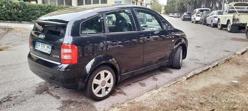 Usata Audi A2 75 CV (55 kW) 2001 Nero Utilitaria