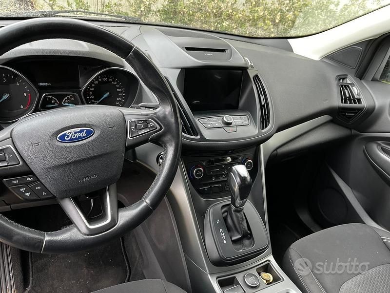 Usata Ford Kuga Business Edition 120 CV (88 kW) 2018 Nero SUV
