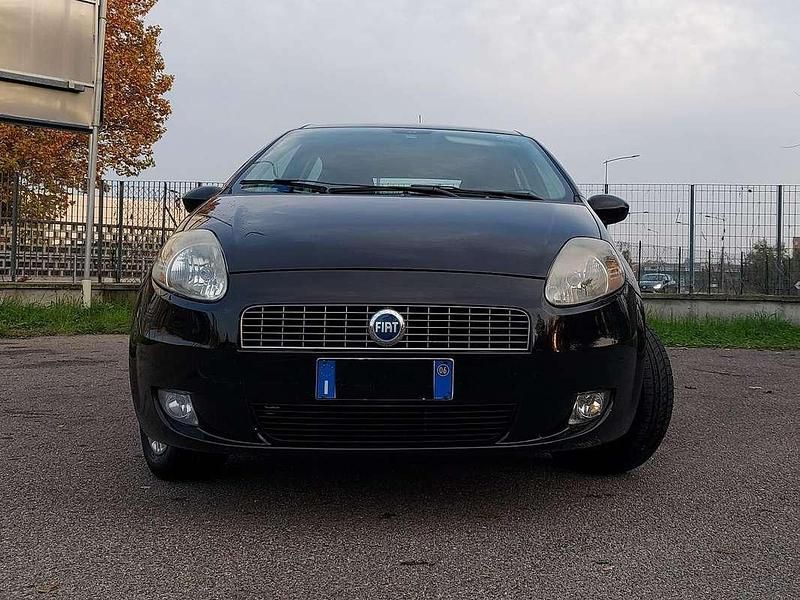 Usata Fiat Grande Punto Active 65 CV (47 kW) 2006 Nero Utilitaria