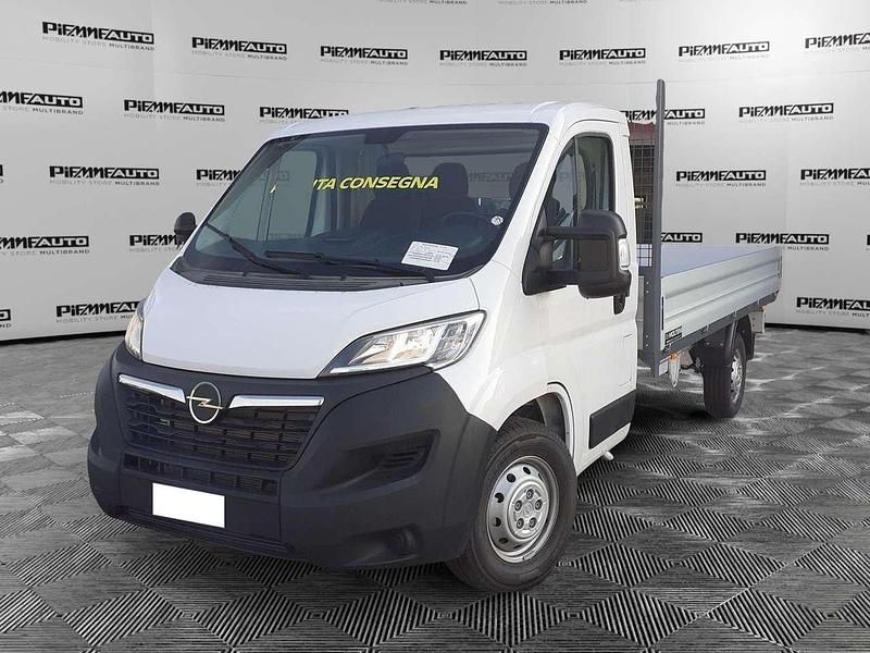 Usata Opel Movano 165 CV (121 kW) 2024 Bianco Furgone