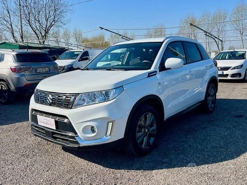 Usata Suzuki Vitara 112 CV (82 kW) 2019 Bianco SUV