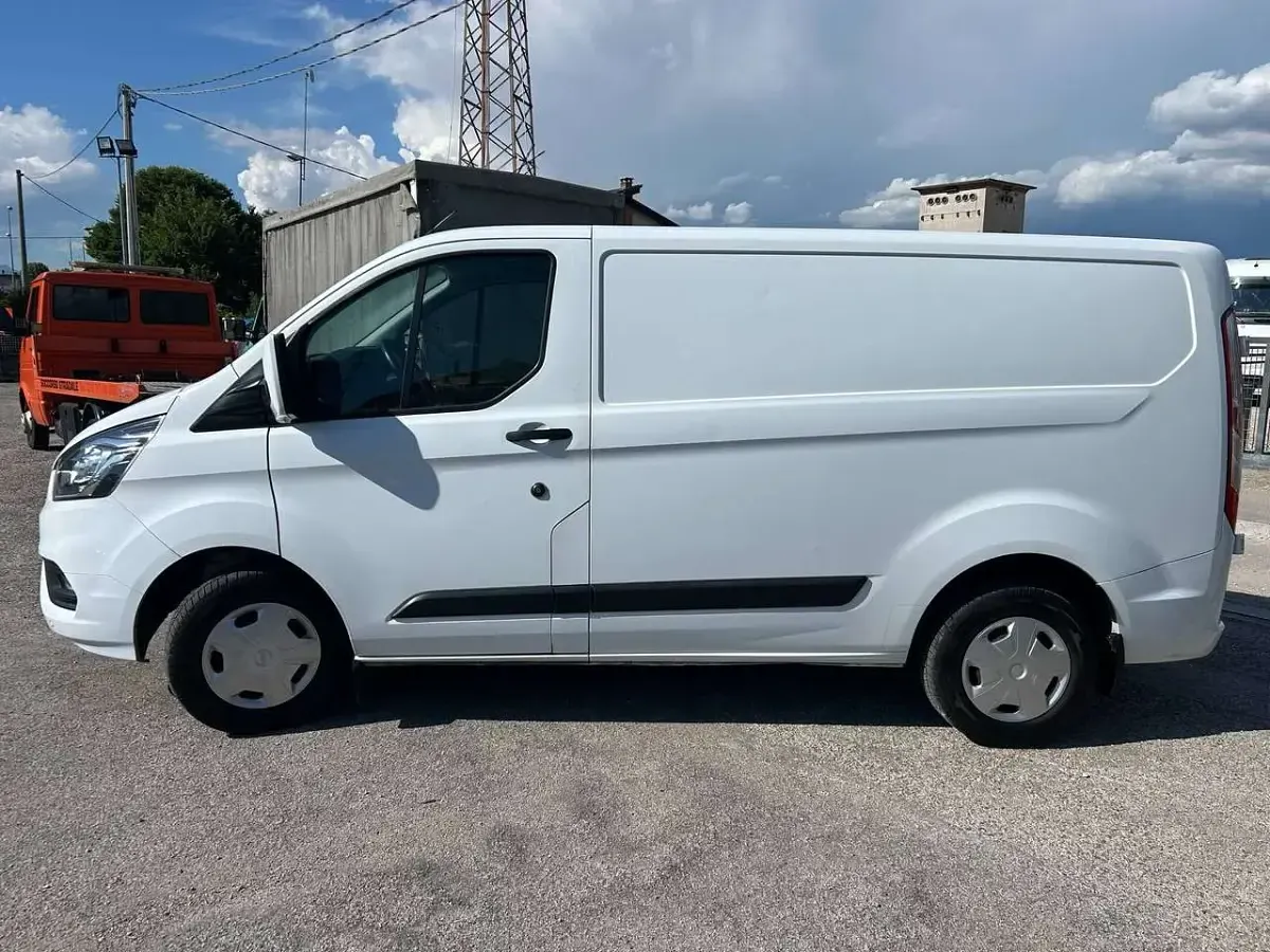 Usata Ford Transit Custom Trend 131 CV (96 kW) 2019 Bianco Furgone