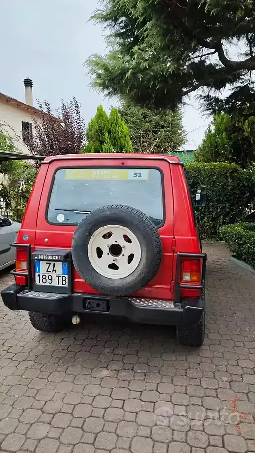 Usata Mitsubishi Pajero 141 CV (103 kW) 1990 Rosso SUV