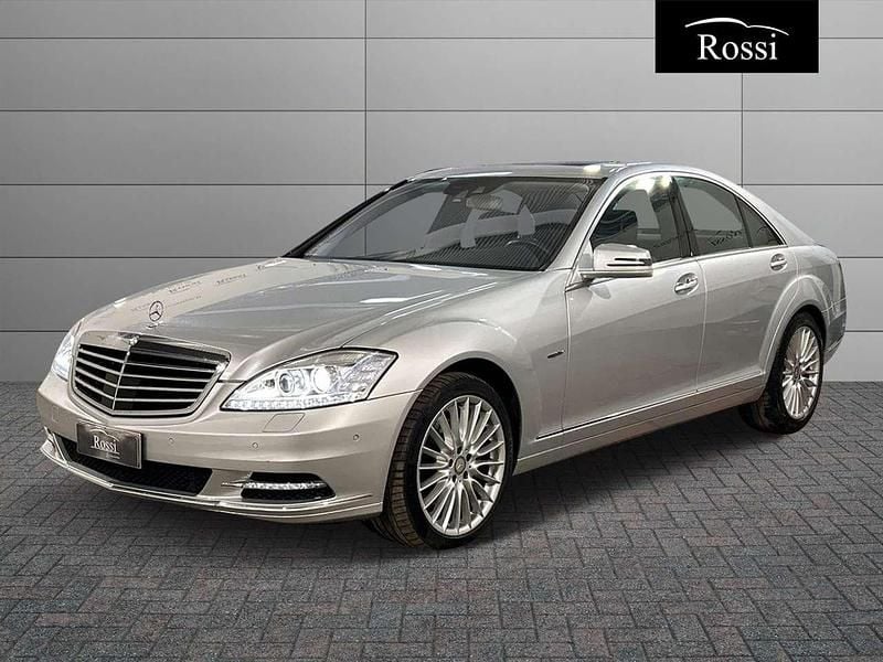 Usata Mercedes S350 Elegance 235 CV (172 kW) 2010 Grigio chiaro metallizzato Berlina