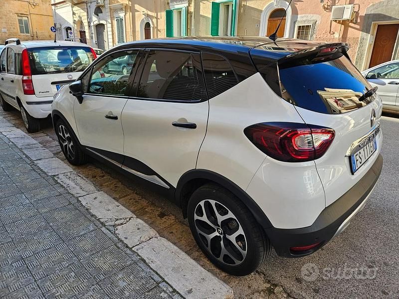 Usata Renault Captur 90 CV (66 kW) 2018 Bianco SUV