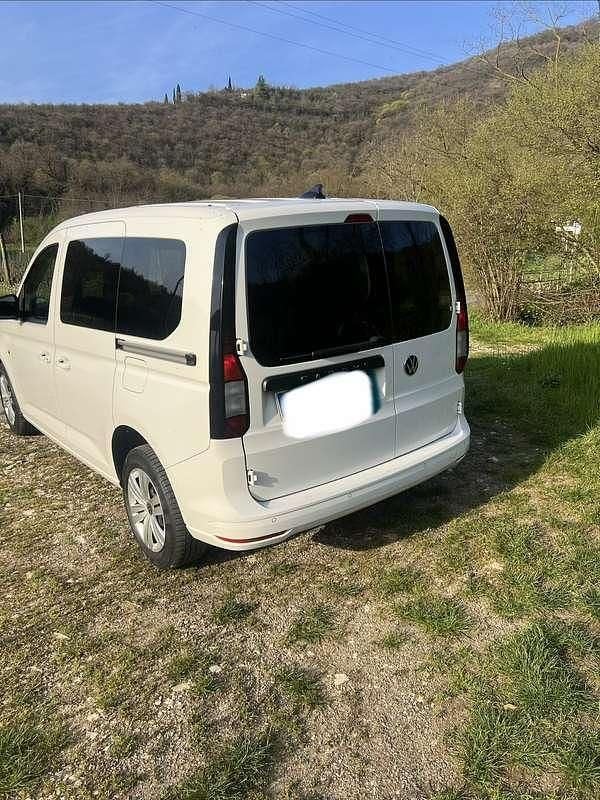 Usata VW Caddy 166 CV (122 kW) 2022 Monovolume