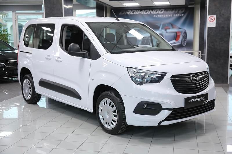 Usata Opel Combo Edition+ 102 CV (75 kW) 2022 Bianco Monovolume