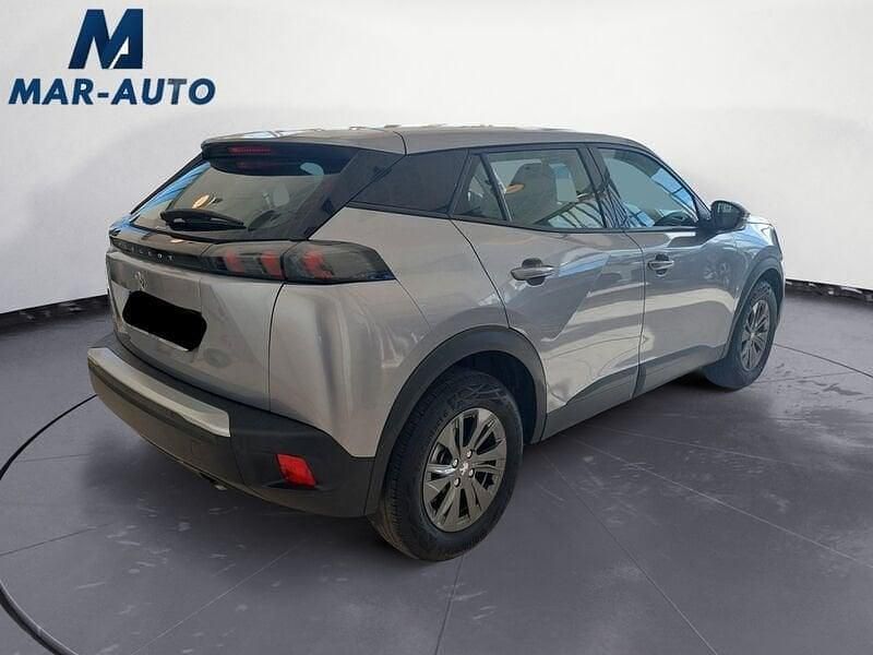 Usata Peugeot 2008 Active 101 CV (74 kW) 2020 Grigio SUV
