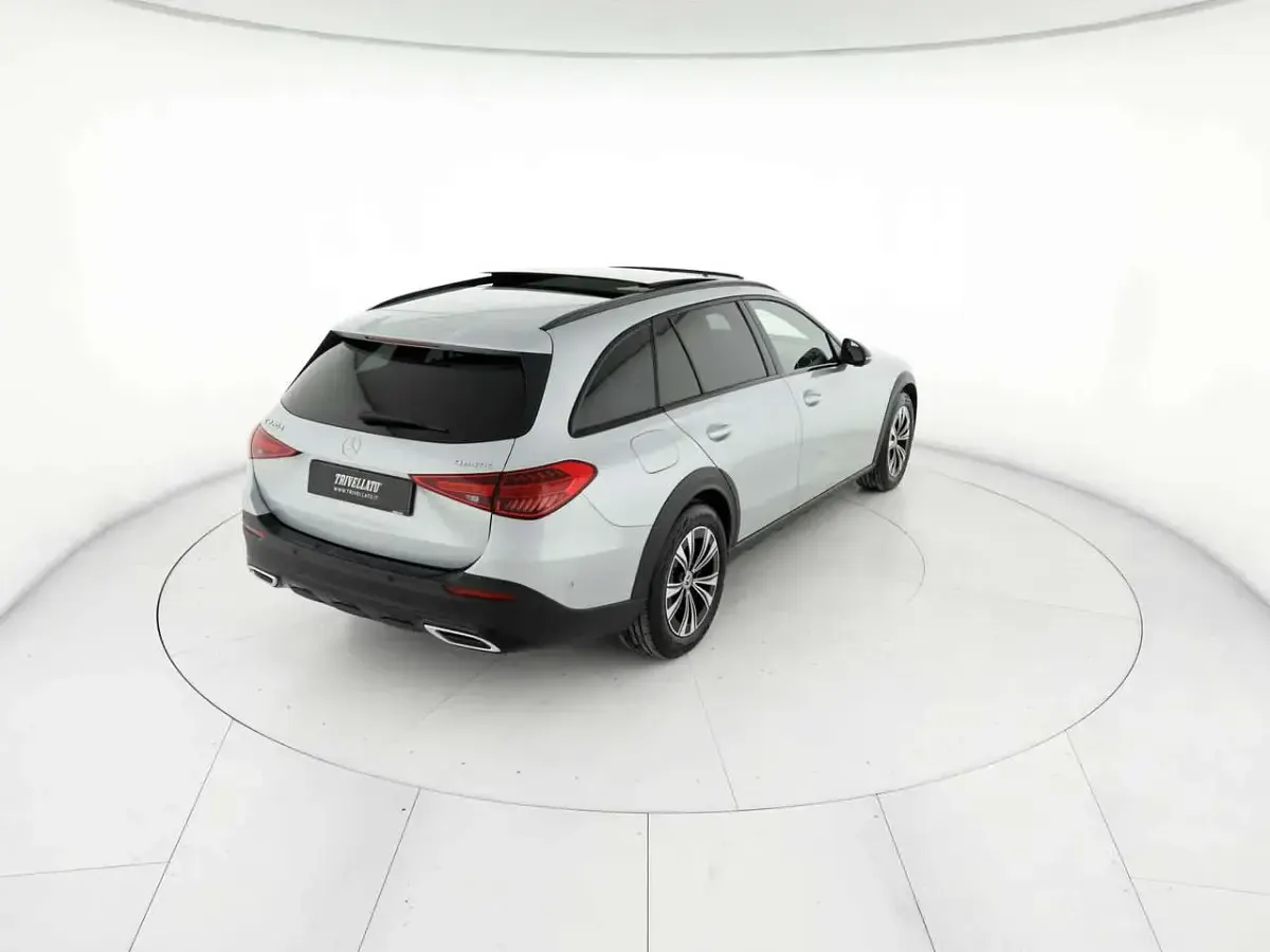 Usata Mercedes C220 Premium 200 CV (147 kW) 2023 Argento Station wagon