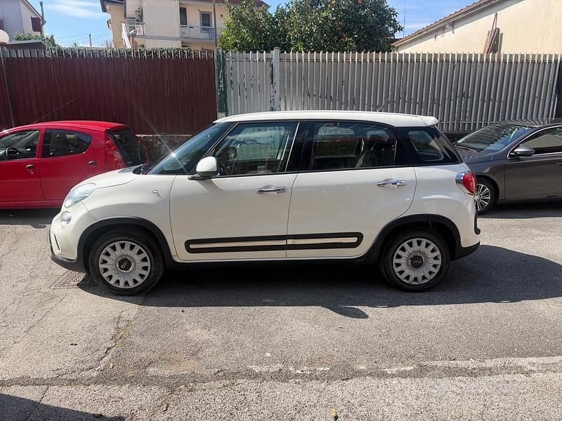Usata Fiat 500L Trekking 95 CV (69 kW) 2015 Bianco Monovolume