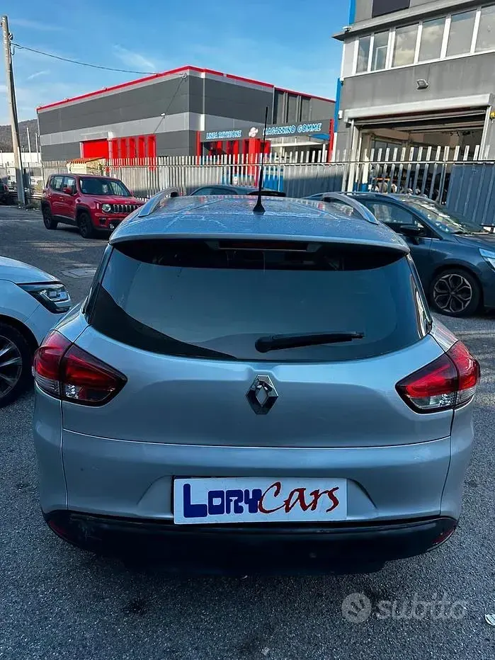Usata Renault Clio 90 CV (66 kW) 2017 Grigio Station wagon