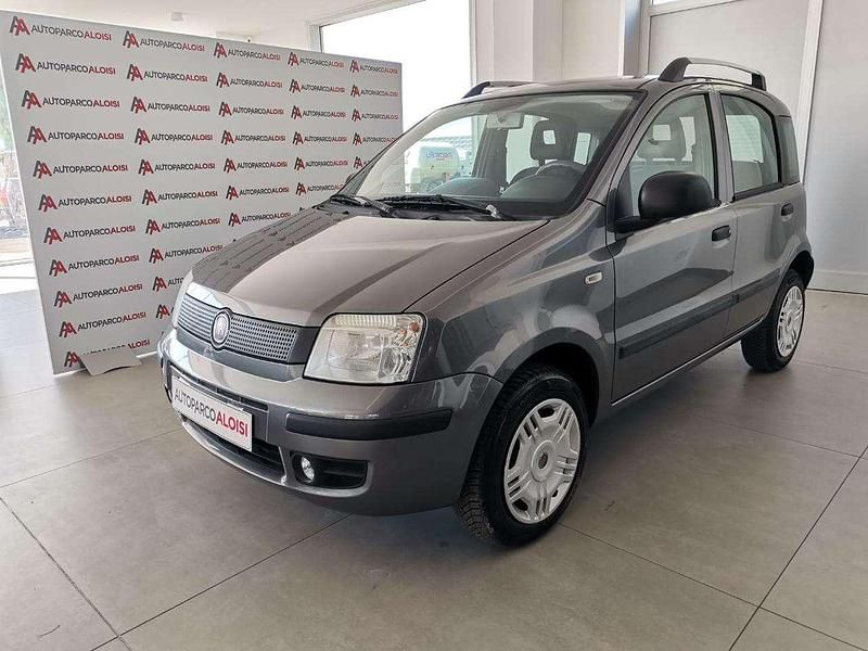 Grigio(met.) Usata 2012 Fiat Panda Classica Due volumi | 5499 € (Molto cara) - Immagine 1/4
