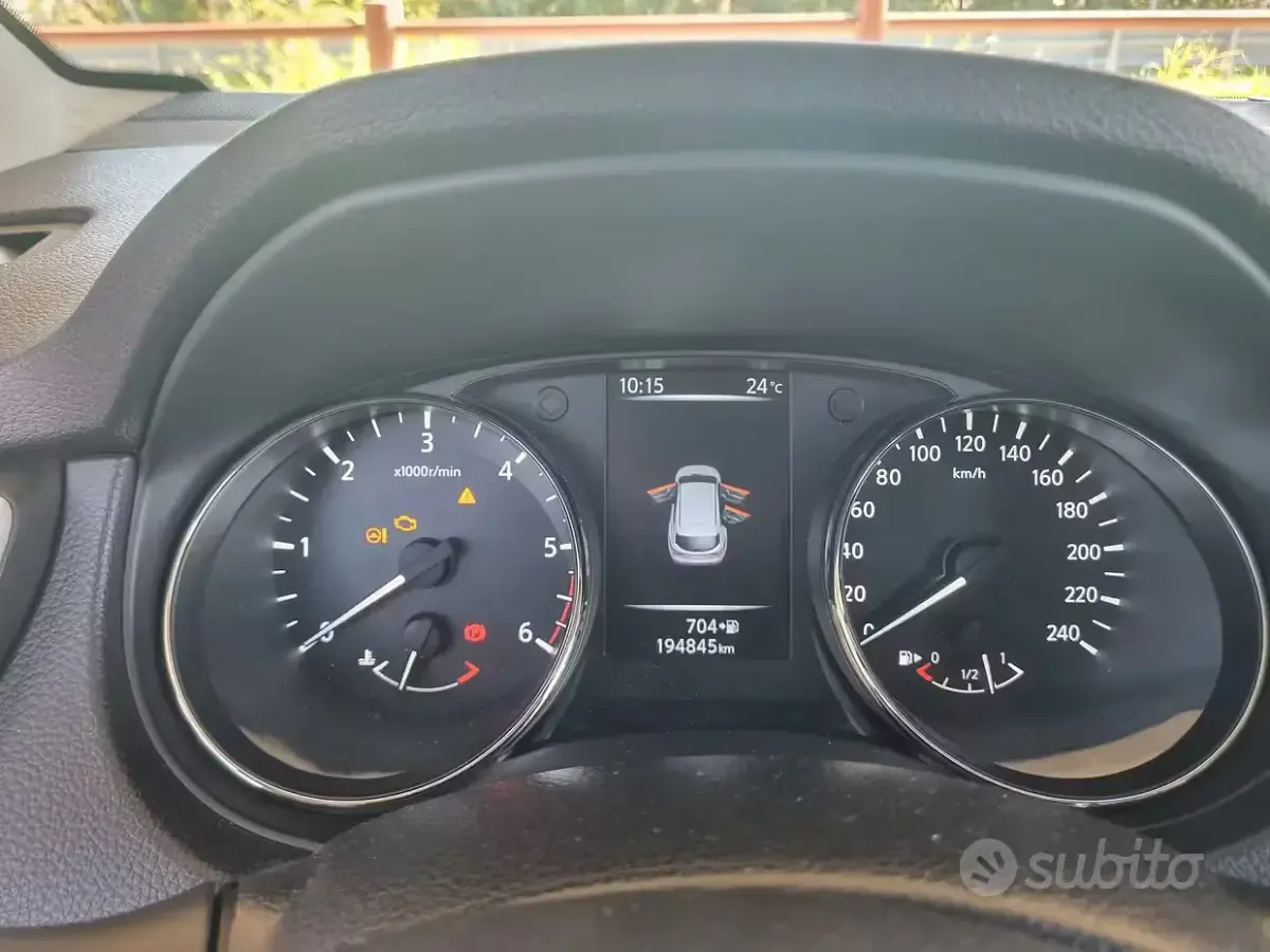 Usata Nissan Qashqai Acenta 110 CV (80 kW) 2014 Grigio SUV