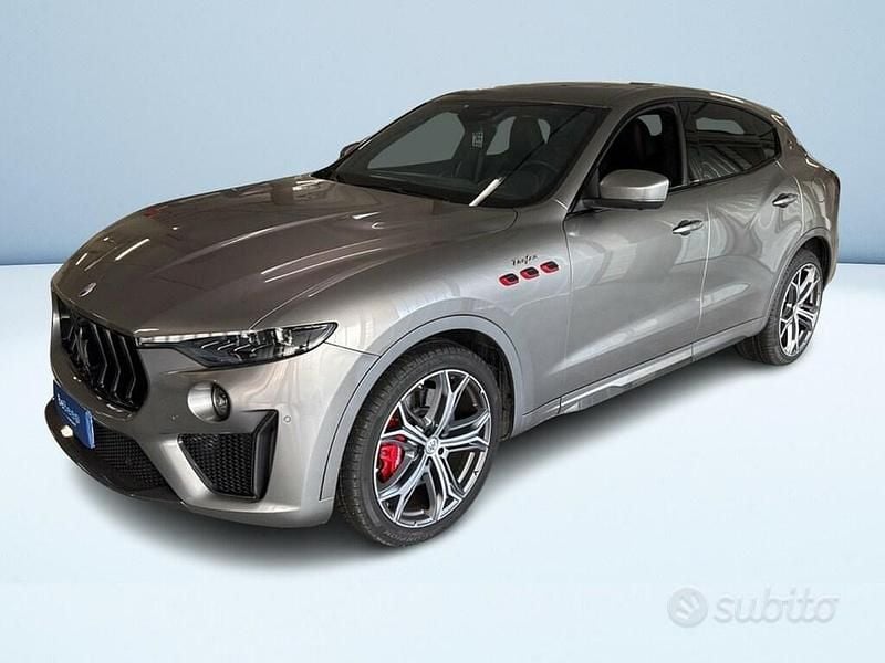 Usata Maserati Levante 580 CV (426 kW) 2021 Grigio SUV