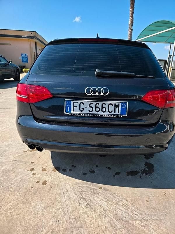 Usata Audi A4 150 CV (110 kW) 2013 Blu Station wagon