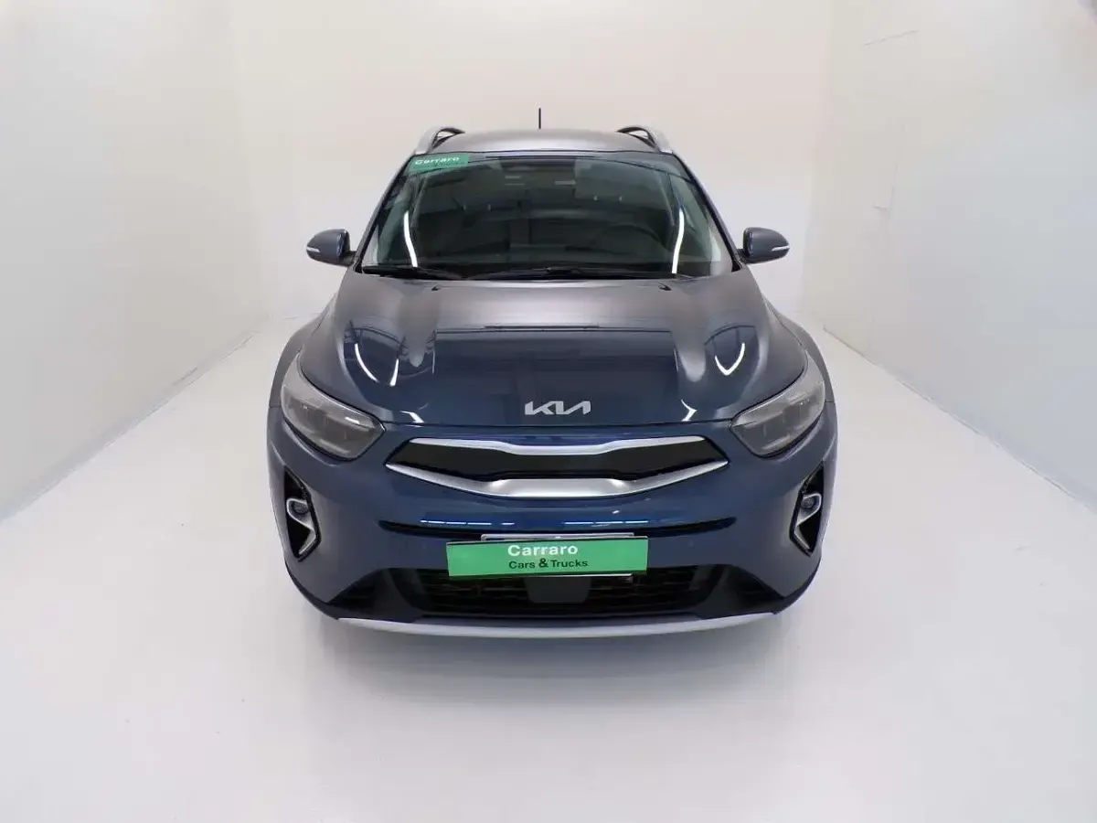 Usata Kia Stonic Style 101 CV (74 kW) 2023 Blu metallizzato SUV