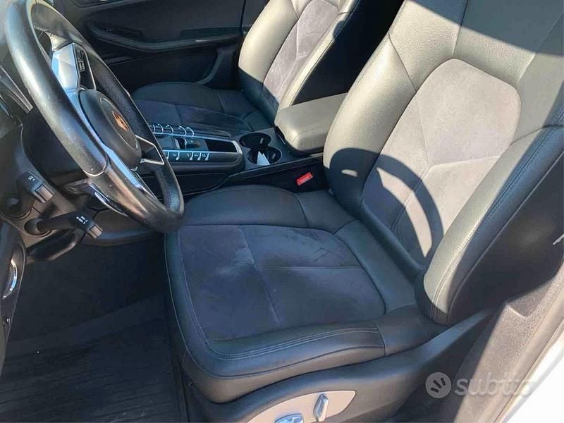 Usata Porsche Macan 245 CV (180 kW) 2020 Bianco SUV
