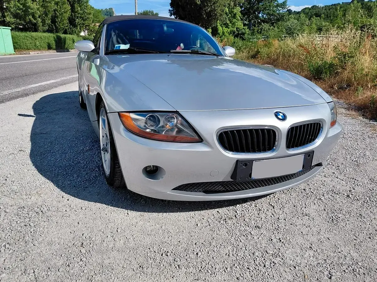 Usata BMW Z4 231 CV (169 kW) 2003 Grigio Cabrio