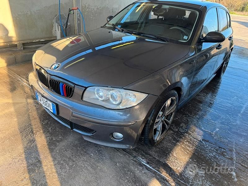 Usata BMW 120 163 CV (119 kW) 2005 Utilitaria