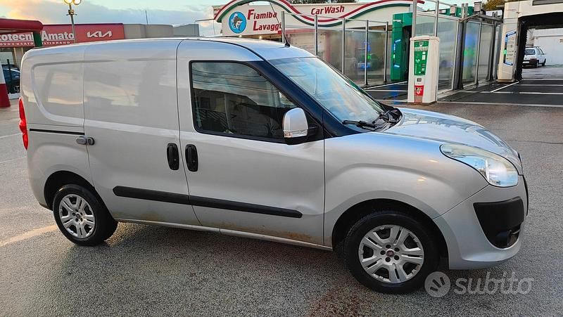 Usata Fiat Doblò 90 CV (66 kW) 2014 Monovolume