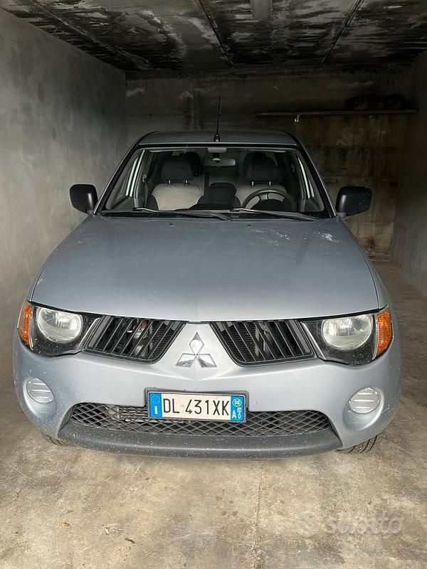 Usata Mitsubishi L200 2008 Pick-up