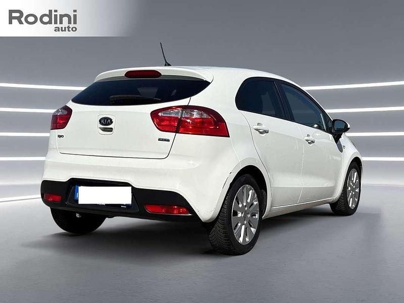 Usata Kia Rio EX 90 CV (66 kW) 2012 Berlina