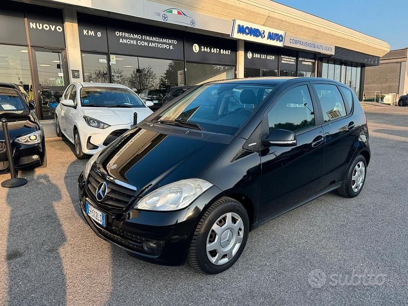 Usata Mercedes A160 Executive 95 CV (69 kW) 2011 Nero Berlina