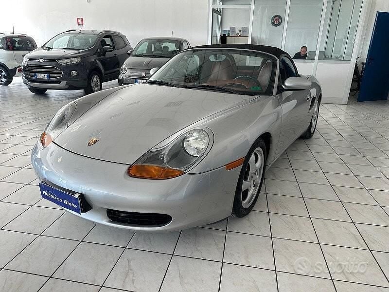 Gebraucht Porsche Boxster 220 PS (161 kW) 2000 Silber Cabrio