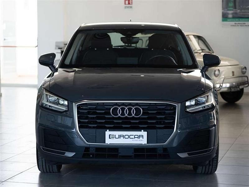 Usata Audi Q2 150 CV (110 kW) 2020 Grigio / gray SUV