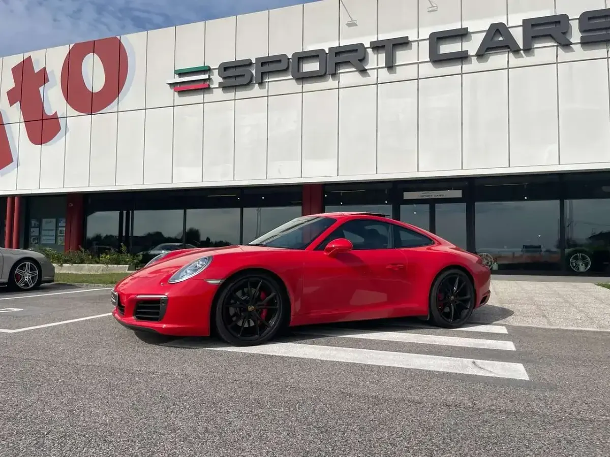 Usata Porsche 911 Carrera S 420 CV (308 kW) 2015 Rosso Coupé