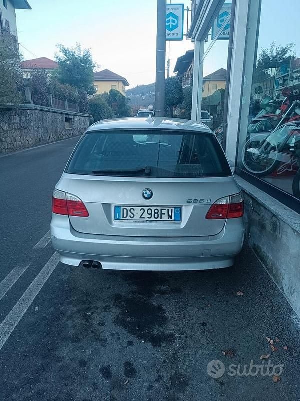 Usata BMW 525 197 CV (144 kW) 2008 Grigio Station wagon