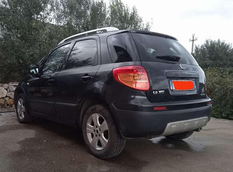 Usata Fiat Sedici Dynamic 120 CV (88 kW) 2008 SUV