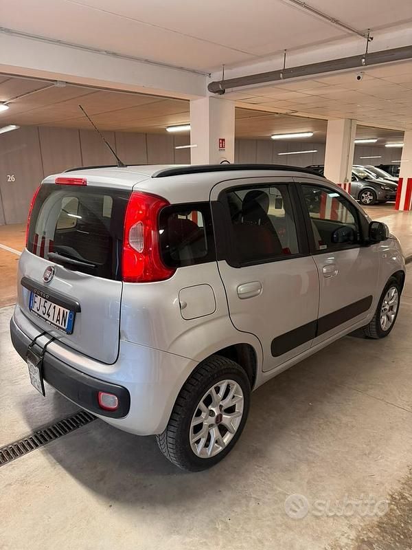Usata Fiat Panda Lounge 80 CV (58 kW) 2017 Grigio Utilitaria