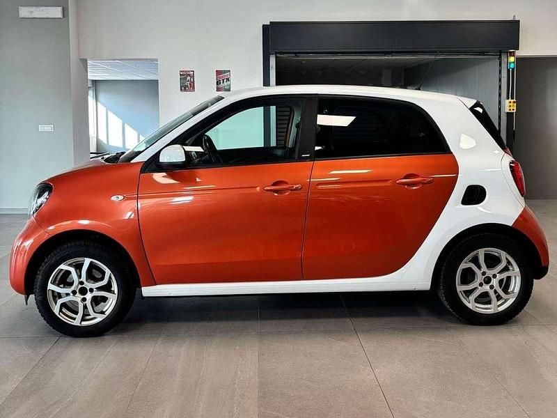 Usata Smart ForFour Passion 71 CV (52 kW) 2014 Arancione Utilitaria