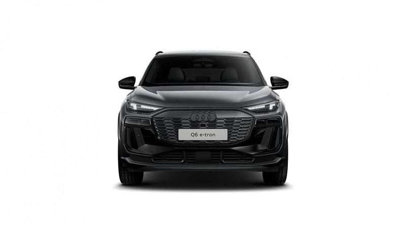 Nuova Audi Q6 e-tron S-Line 269 kW (367 CV) 2025 Grigio daytona perlato SUV