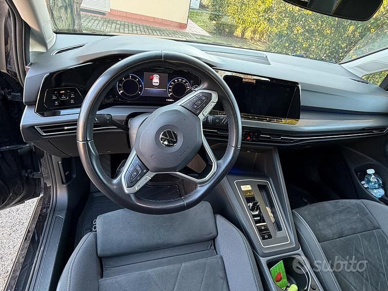 Usata VW Golf VII 150 CV (110 kW) 2020 Berlina