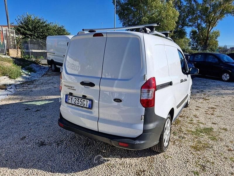 Usata Ford Tourneo Courier Sport 101 CV (74 kW) 2019 Bianco Monovolume