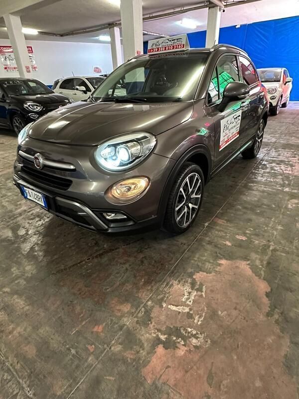 Usata Fiat 500X 140 CV (102 kW) 2016 Grigio SUV