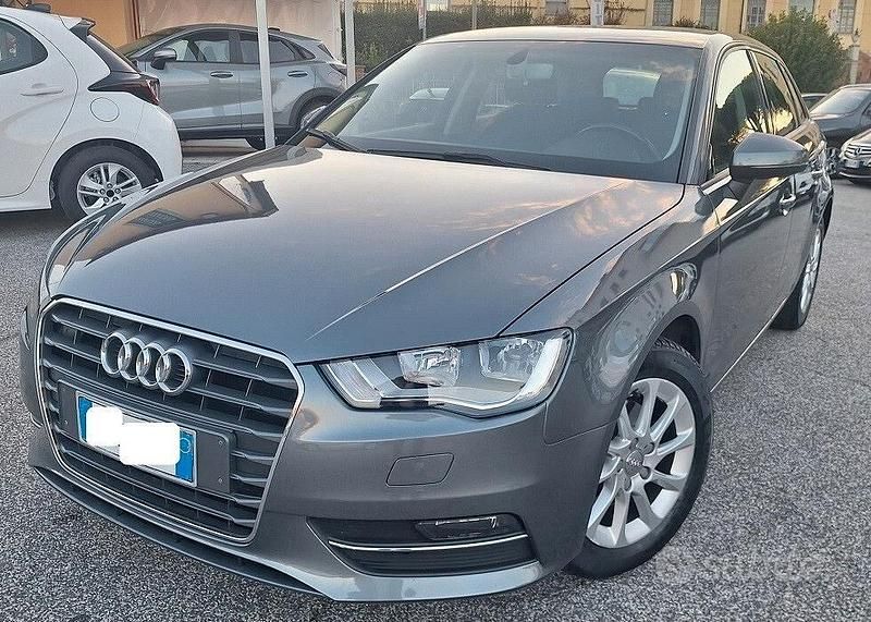 Usata Audi A3 Ambition 110 CV (80 kW) 2015 Grigio Berlina