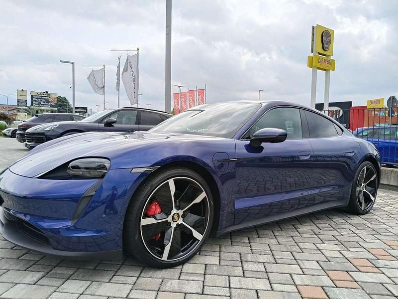 Usata Porsche Taycan 4S Performance Package 419 kW (571 CV) 2020 Blu/azzurro Berlina